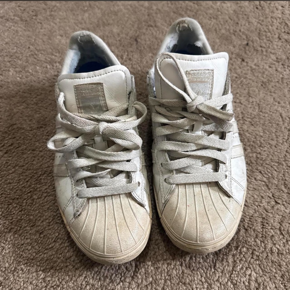 White Adidas Sneakers with Shell Toe